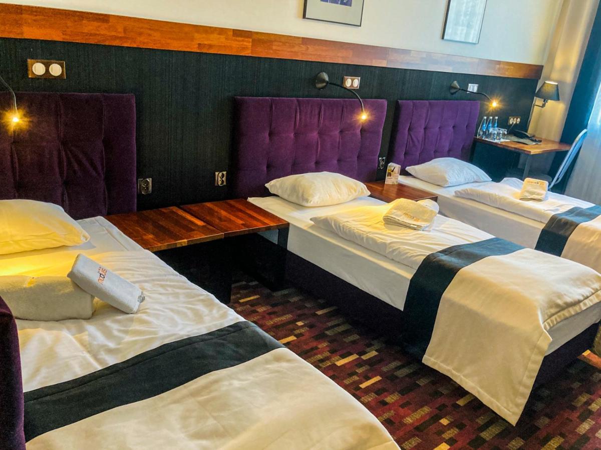 Hotel Modus Laziska Gorne Екстер'єр фото