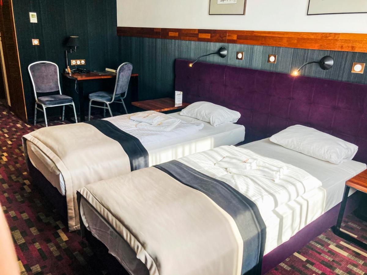Hotel Modus Laziska Gorne Екстер'єр фото