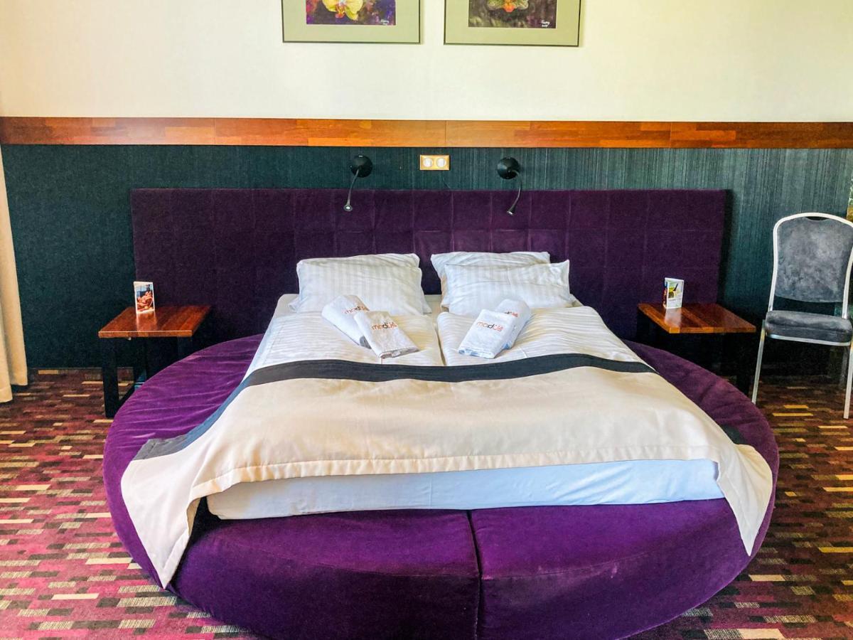 Hotel Modus Laziska Gorne Екстер'єр фото